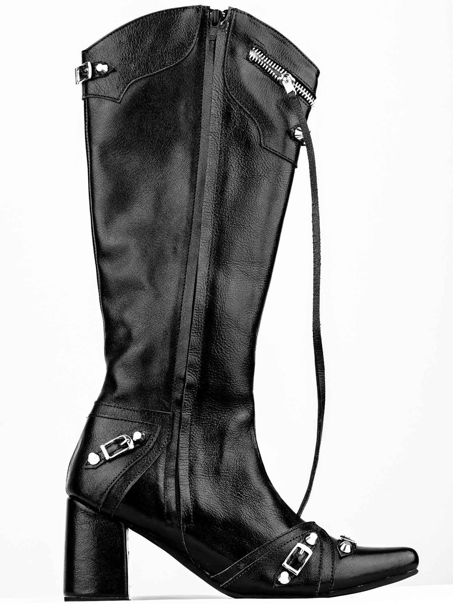 IMPACT BLACK