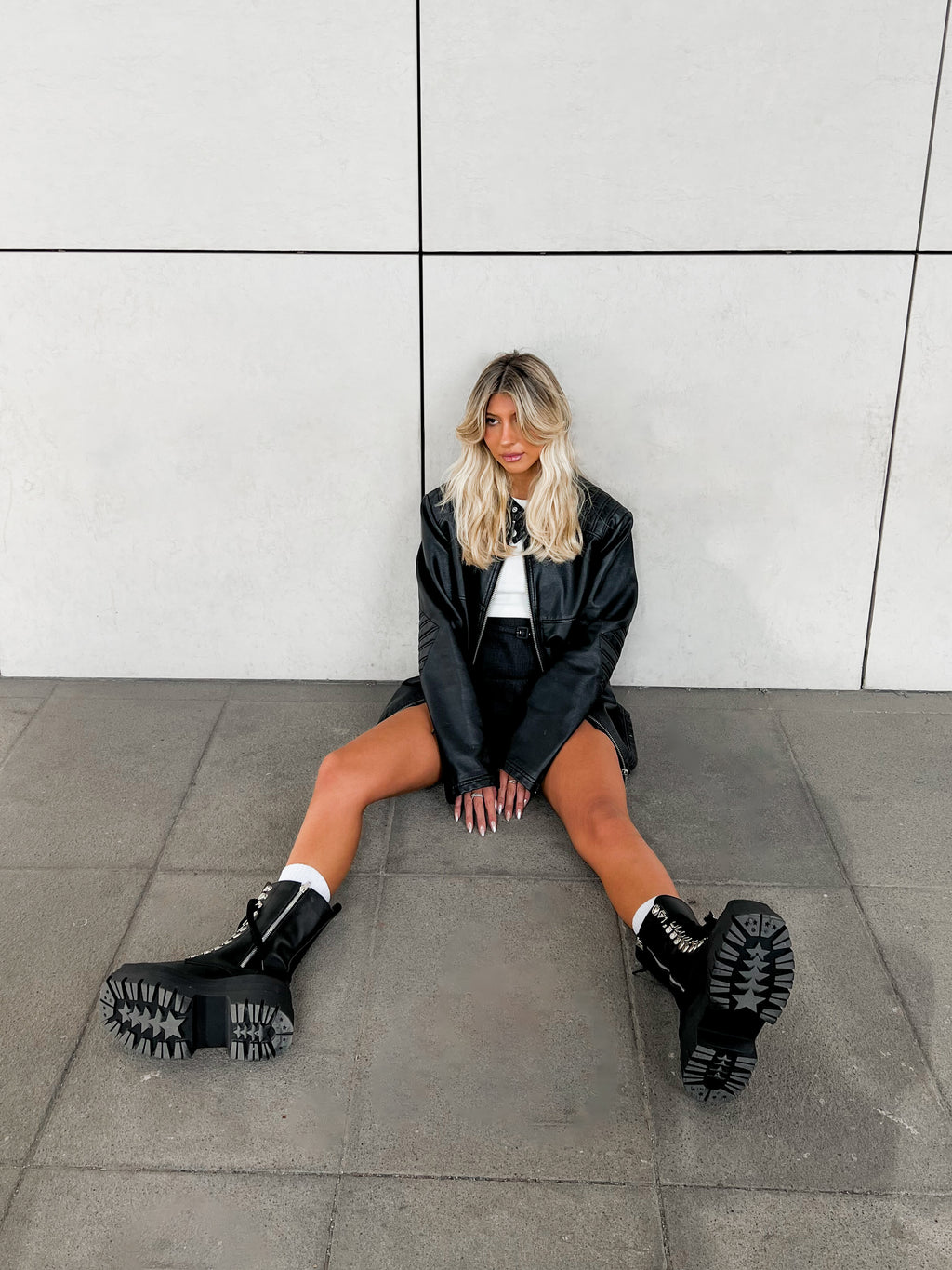 BORCEGO ICONIC BLACK