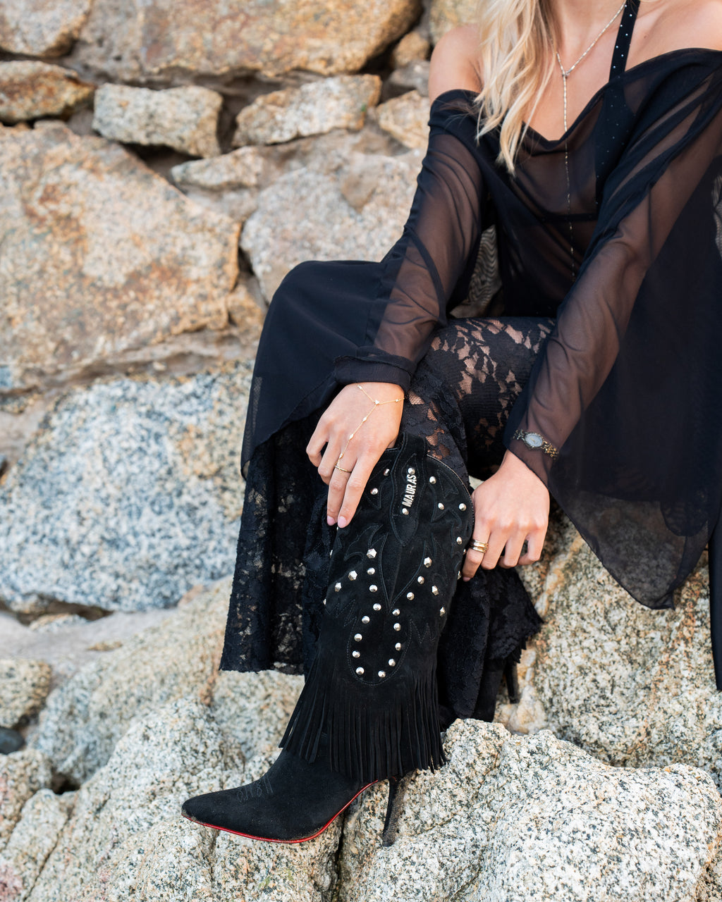 WILD MUSE BOOTS( BLACK)