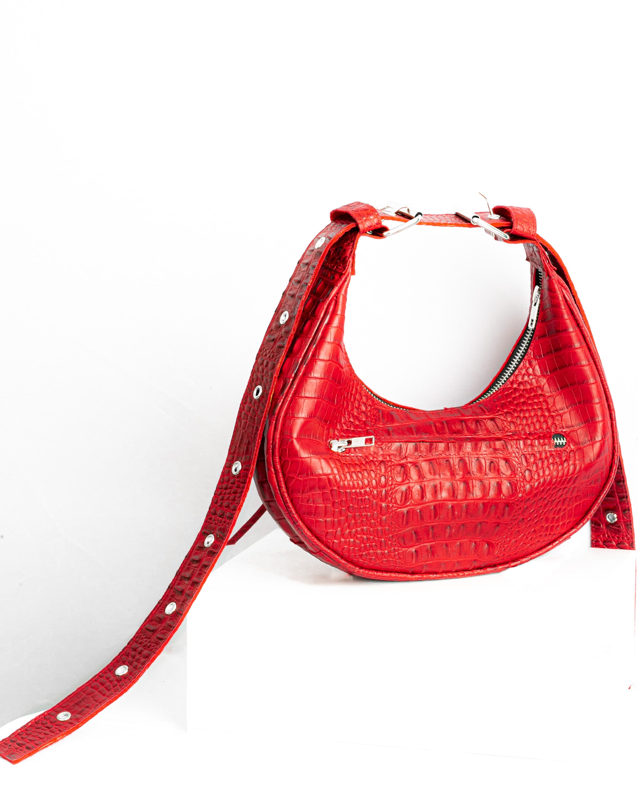 TITANIA EDGY CROCO CARMESÍ